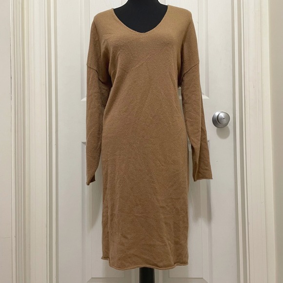DemyLee New York Dresses & Skirts - DemyLee New York 100%‎ Cashmere Oversized Knit Sweater Dress Camel Brown Small